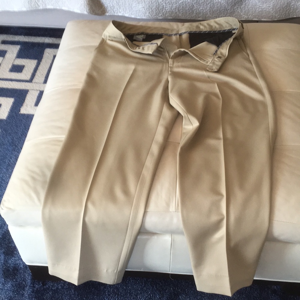 Men’s golf pants